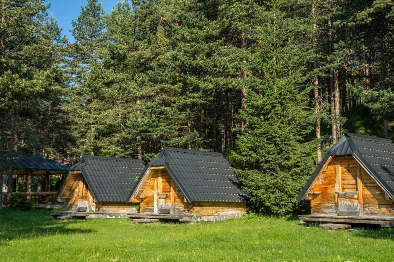 Eco Camp Chalets Pod Gorom Alojamento de Turismo Selvagem *